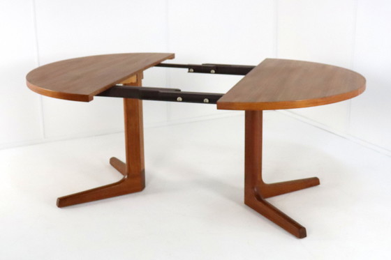 Image 1 of Round 2X Extendable Dining Table 'Broholm' Danish