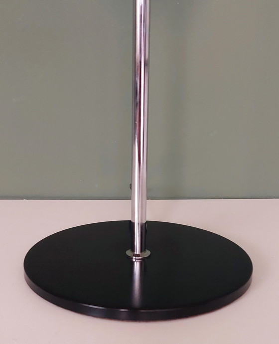 Image 1 of The Circle Lamp