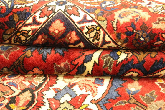 Image 1 of Original Persian carpet Nomadic & village carpet Bakhtiari 324 X 211 Cm Top condition