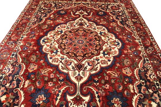 Image 1 of Original Persian carpet Nomadic & village carpet Bakhtiari 324 X 211 Cm Top condition