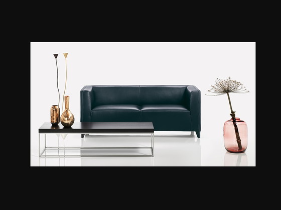 Image 1 of 2x Wittmann-Ducale black leather sofas by Paolo Piva