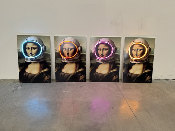 Image 1 of LedMansion BUNDLE Gioconda Astronaut PopArt Wall Art Led Lamp