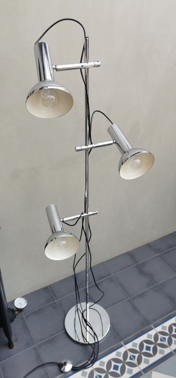 Image 1 of Faretto da terra a 3 luci cromato