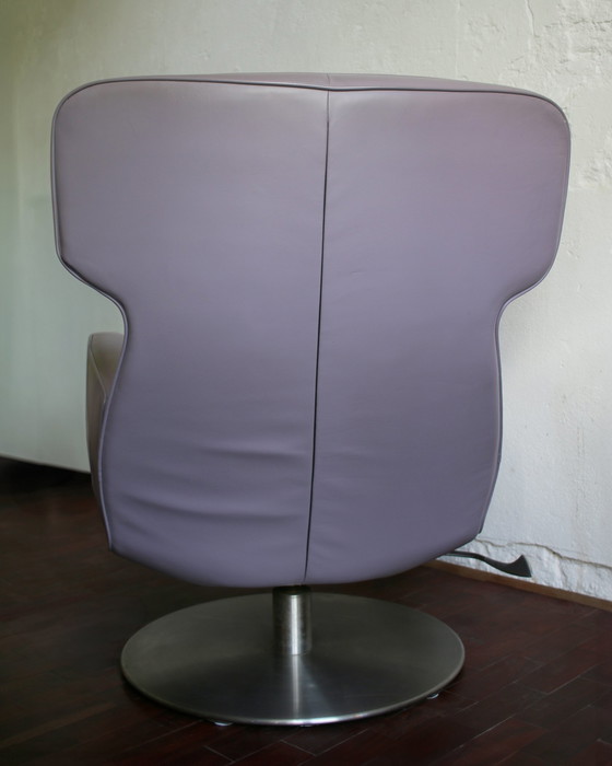 Image 1 of Leolux Ottana chair