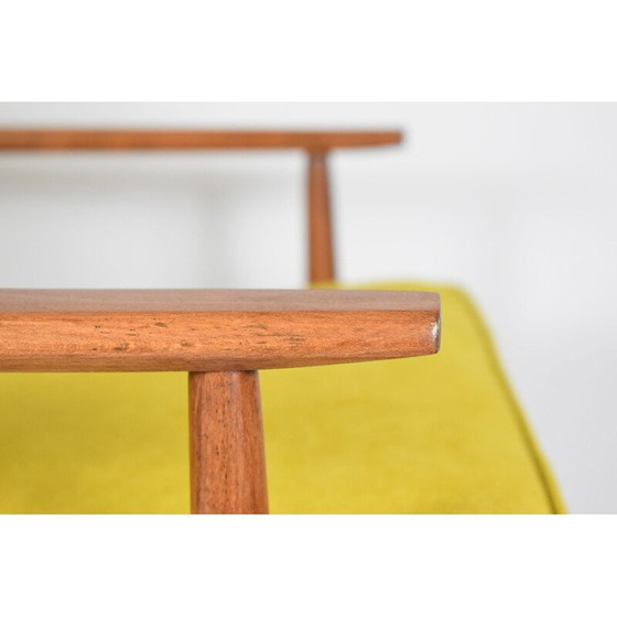 Image 1 of Poltrona vintage tipo 300-190 gialla di Henryk Lis anni '70