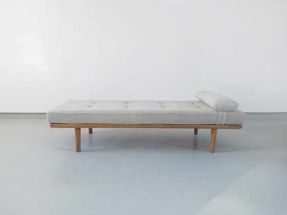 Image 1 of Daybed in oak and linen by Hans Wegner for Getama, Denmark 1956