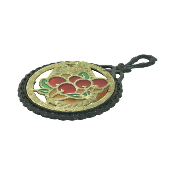 Image 1 of Sottobicchiere vintage in vetro colorato con ciliegie