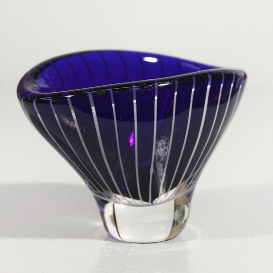 Image 1 of Vicke Lindstrand Kosta Sweden - Filigree Cup Zebra Sweden 1960S