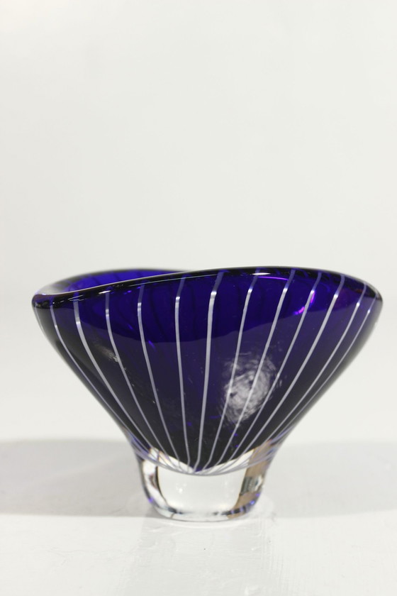 Image 1 of Vicke Lindstrand Kosta Sweden - Filigree Cup Zebra Sweden 1960S