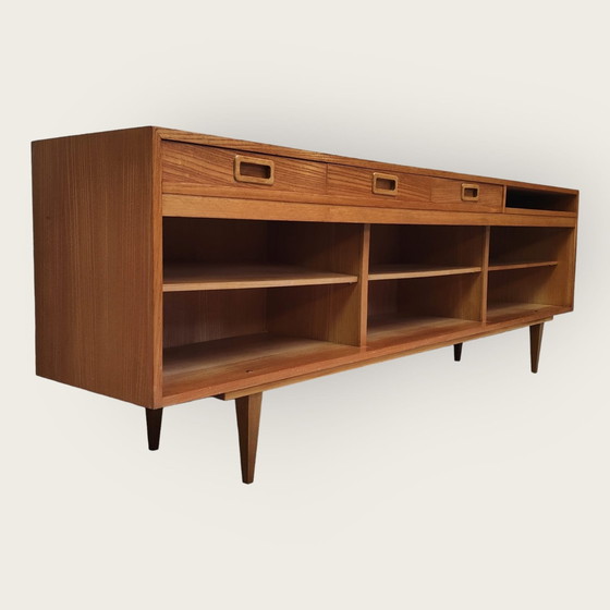 Image 1 of Buffet bas Mid Century