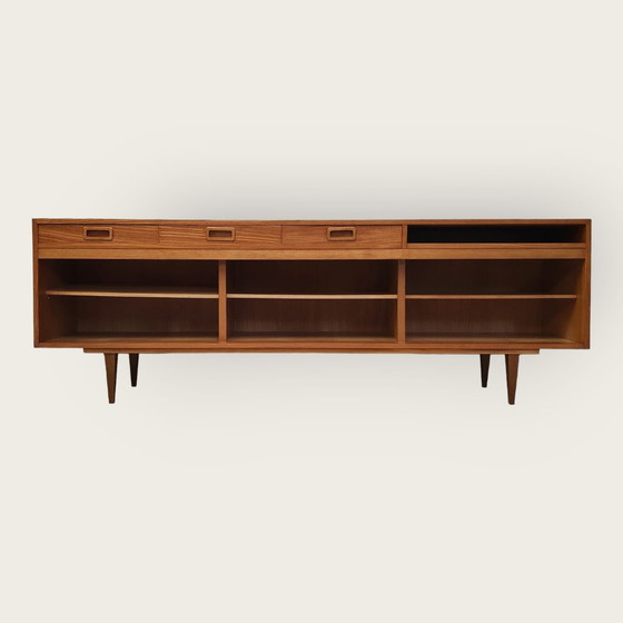 Image 1 of Buffet bas Mid Century