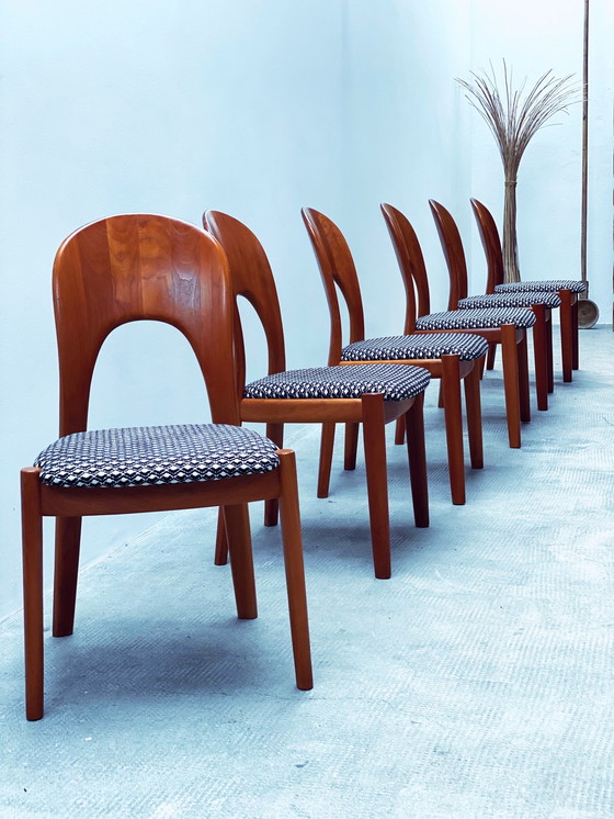 Image 1 of Jon Mortensen for Koefoed Hornslet dining table extendable & 6 chairs teak wood Denmark 1970s