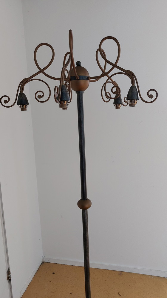 Image 1 of Tarallo floor lamp