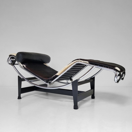 Image 1 of Le Corbusier LC4, Cassina