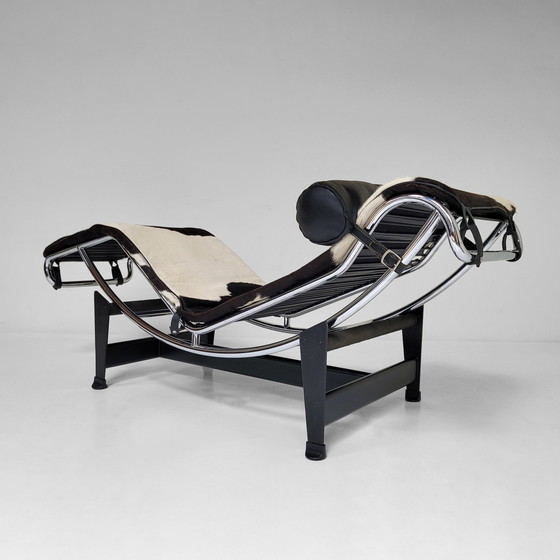 Image 1 of Le Corbusier LC4, Cassina