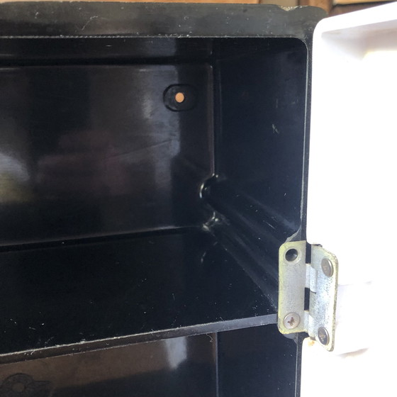 Image 1 of Wall Cabinet Plastic Press Milano