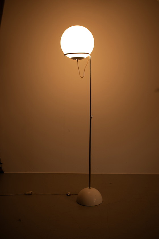 Image 1 of Italian space-age floor lamp 69510