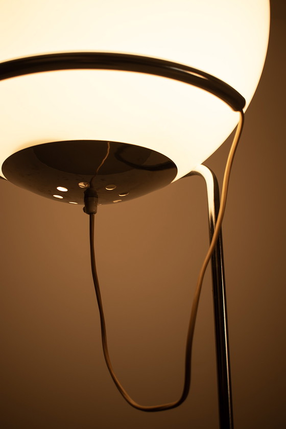 Image 1 of Italian space-age floor lamp 69510