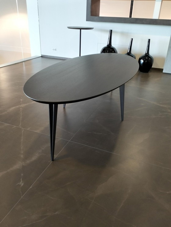 Image 1 of Tablez Oval Dining Table Benz