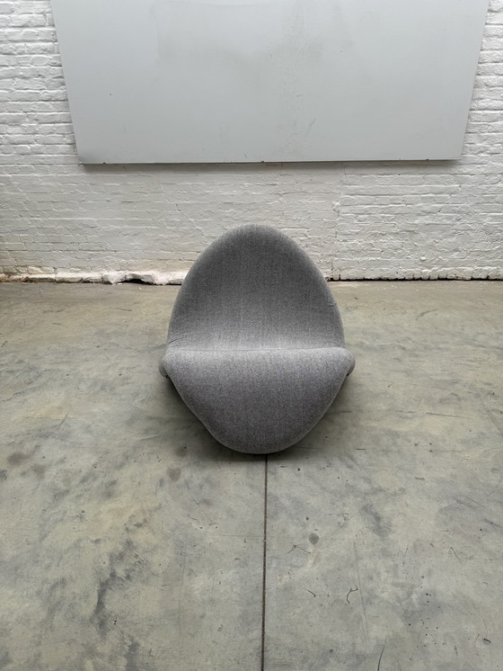 Image 1 of Tongue chair