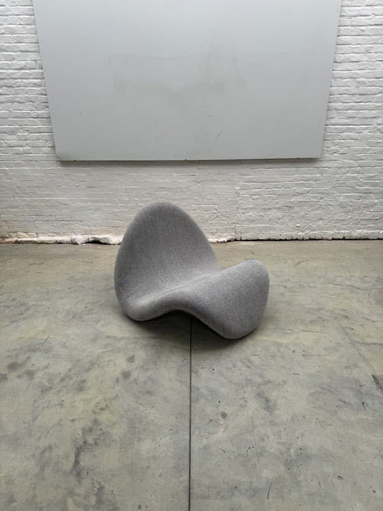 Image 1 of Tongue chair