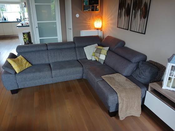 Image 1 of Rigas corner sofa with seating island