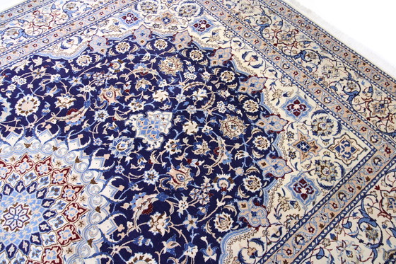 Image 1 of Original Hand-Knotted Persian Carpet Nain 9 La Fine With Silk 320 X 202 Cm Top Condition