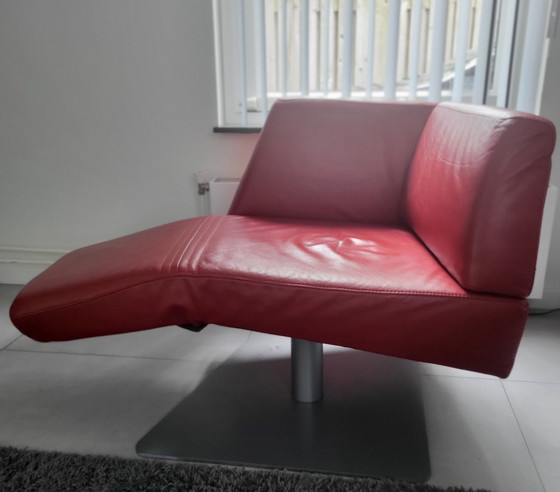 Image 1 of Montel Thomas b. Adjustable footrest wn also swivel chair.