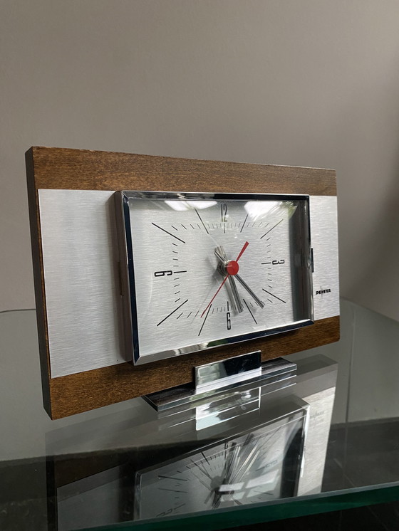 Image 1 of Peweta Table/Bureau Clock