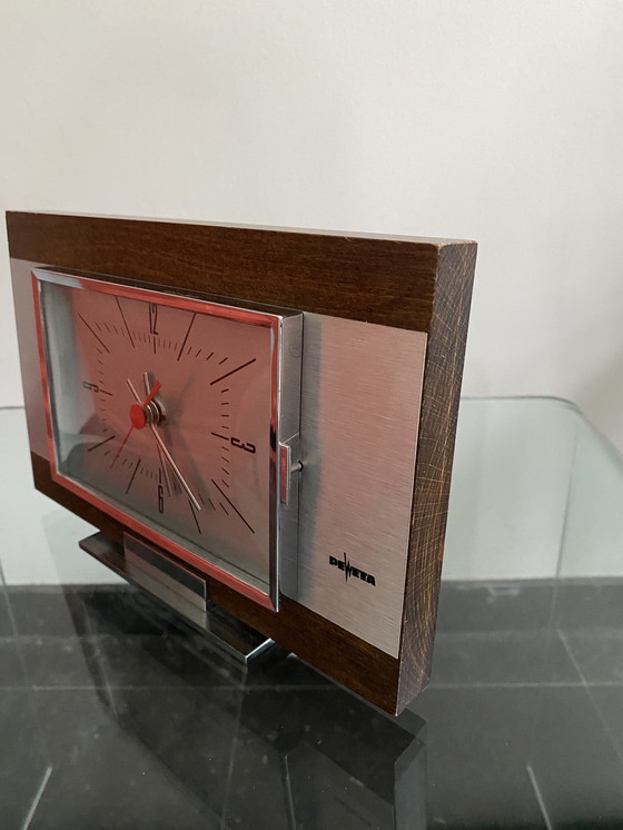 Image 1 of Peweta Table/Bureau Clock