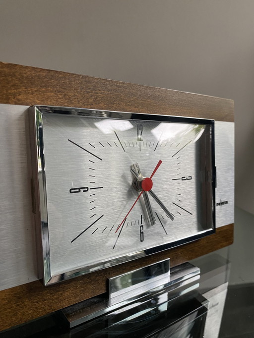 Peweta Table/Bureau Clock