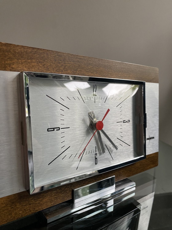 Image 1 of Peweta Table/Bureau Clock