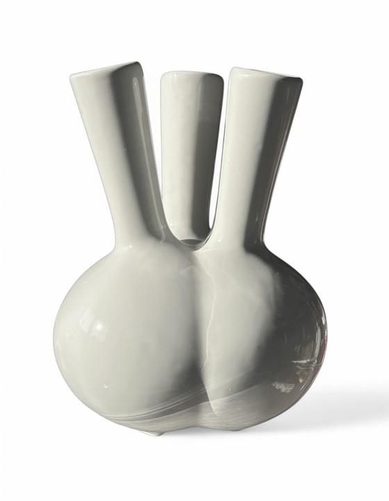 Image 1 of La Vie Tulip Vase Design White Flower Vase