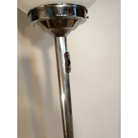 Image 1 of Lampada da terra vintage a globo in opalino e cromo, 1950-1960