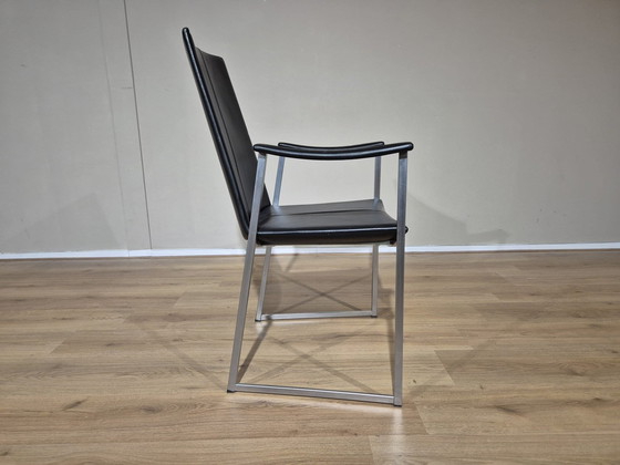 Image 1 of 6 sillas de comedor KFF con patas de madera - Negras - Cuero - Diseño