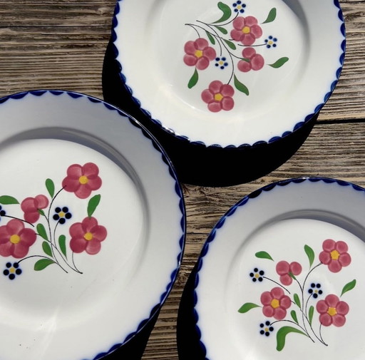 Rosemonde Dessert Plates from La Faïencerie Salins