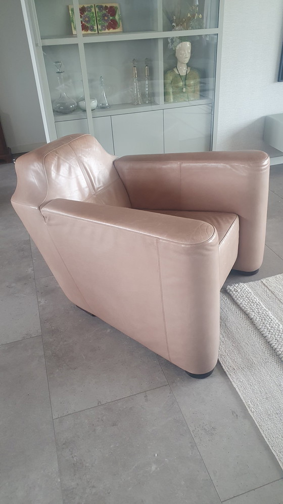 Image 1 of Linteloo leather armchair + hocker