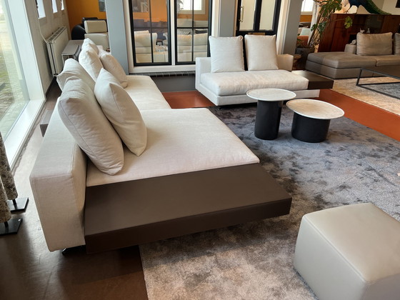 Image 1 of Minotti "White" modular seating system in fabric cat. G 440x290cm