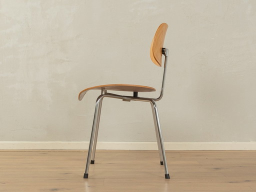 SE 68 Eiermann Chair