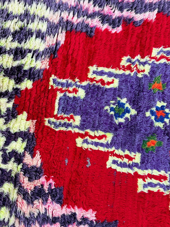 Image 1 of Tapis traditionnel marocain vintage fait à la main