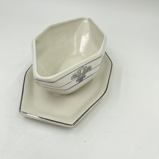 Art Deco gravy boat Faïencerie De Saint-Ghislain