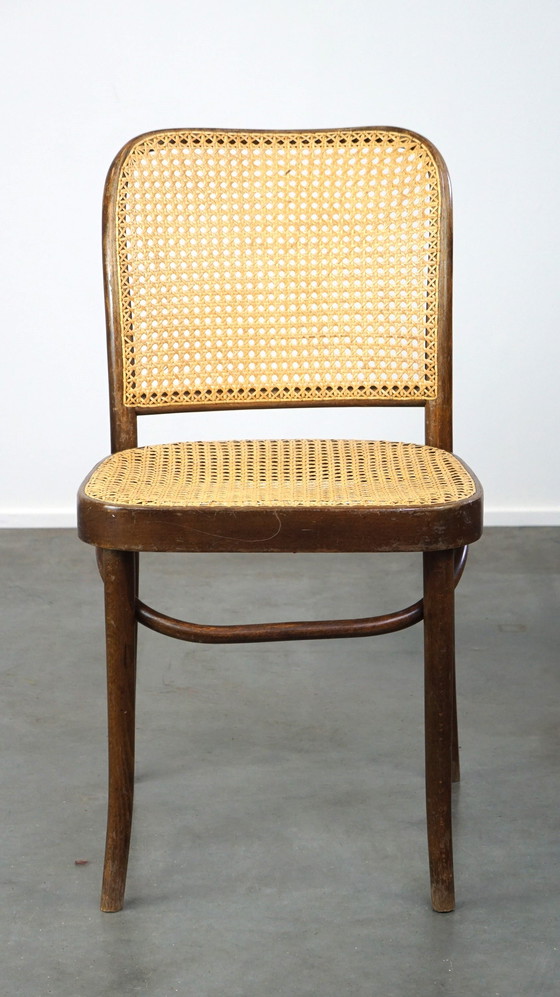 Image 1 of Chaise de bistrot design vintage modèle 811 par Josef Hoffmann pour FMG