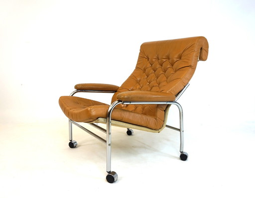 Bore leather armchair by Noboru Nakamura