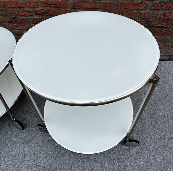 Image 1 of 2 x table roulante et table basse Strind par Ehlen Johansson pour Ikea.