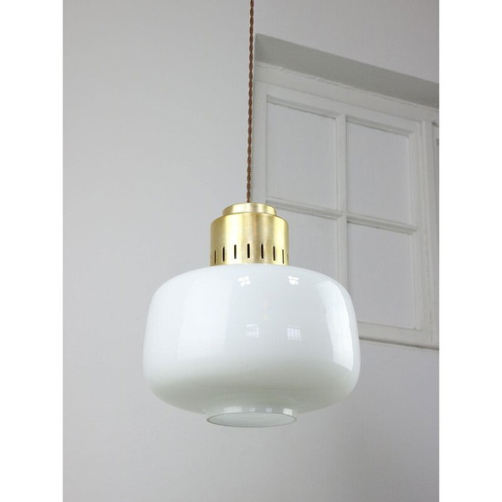 Image 1 of Lampada a sospensione in opalino di metà secolo