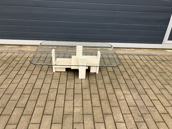 Image 1 of Table basse en travertin