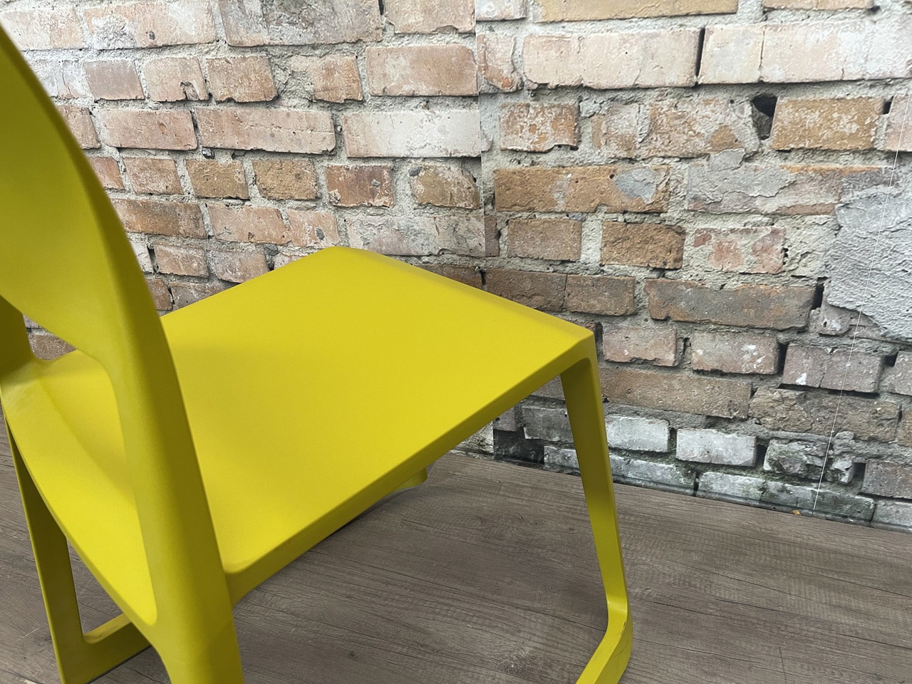 6X Vitra Tip Ton Yellow | Whoppah
