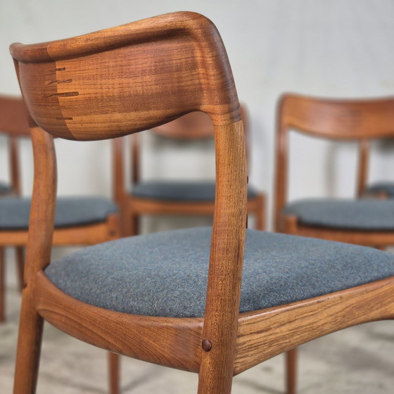 Image 1 of 6 Johannes Andersen Chairs, Uldum Møbelfabrik Vintage 1960s Danish