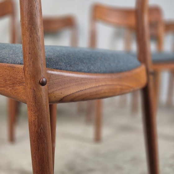 Image 1 of 6 Johannes Andersen Chairs, Uldum Møbelfabrik Vintage 1960s Danish