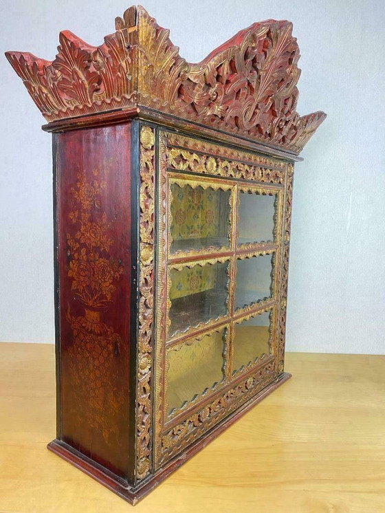 Image 1 of Antique Chinese / Indian display cabinet